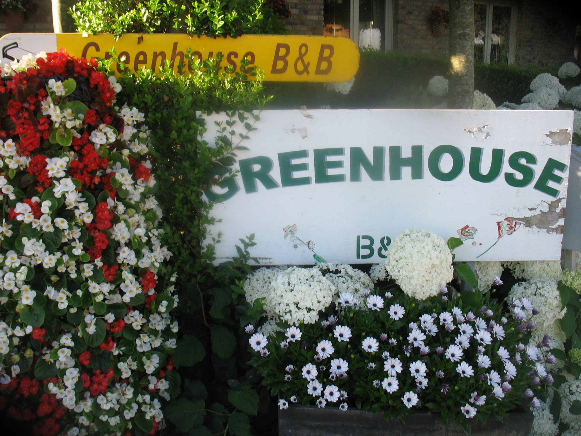 Greenhouse B&B-官方