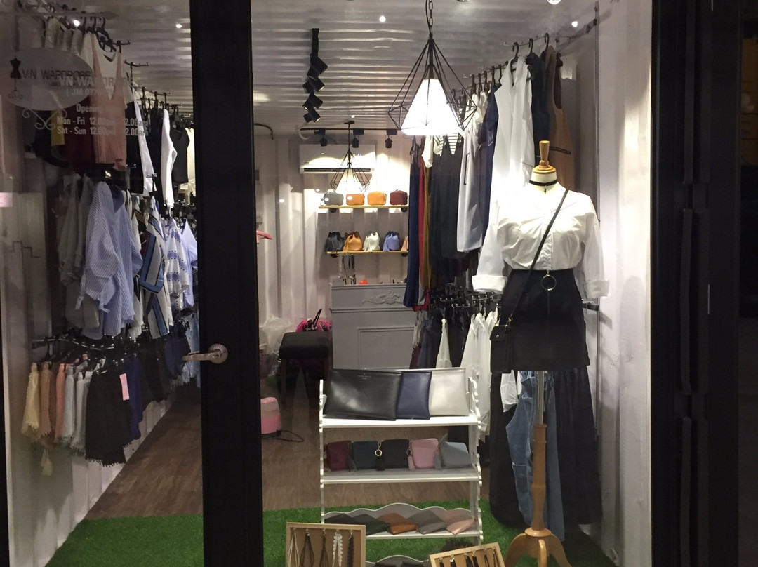 STAGE container park-古来必去景点