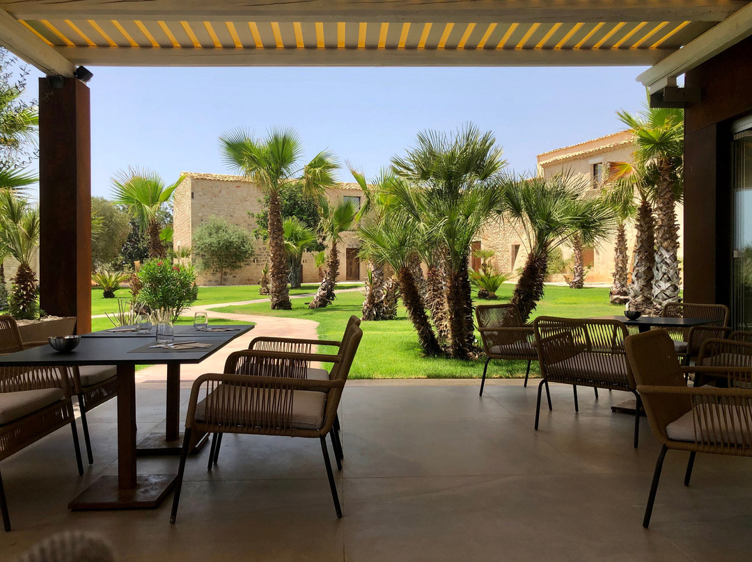 INSULA Restaurant Mediterranean Mood