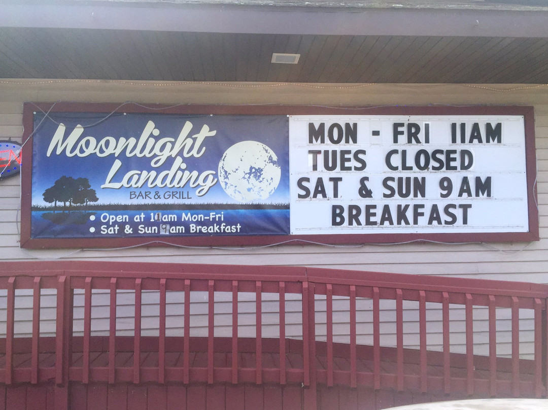 Moonlight Landing Bar & Grill