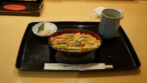 おけいすし