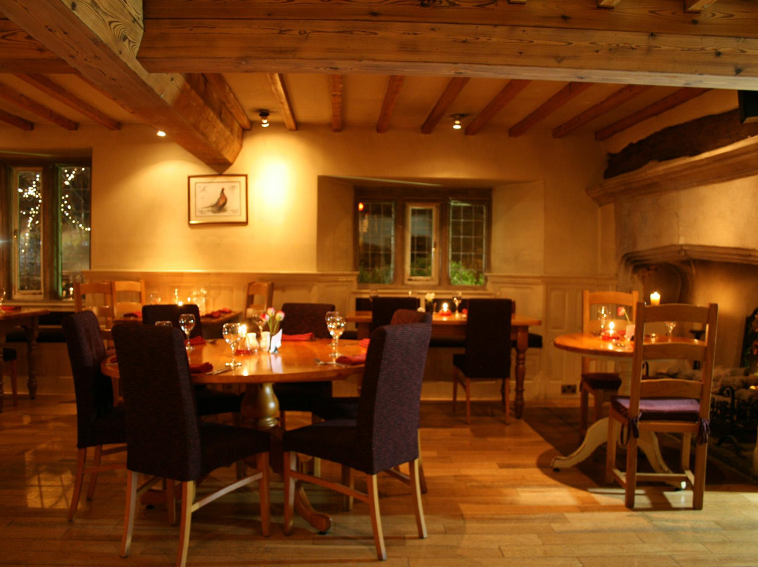 Chelynch餐馆和美食-Thatched Cottage
