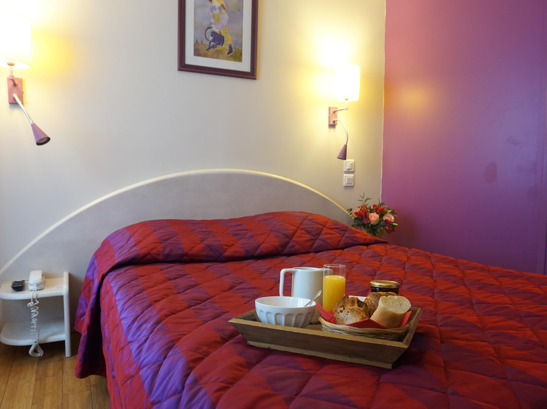 Hotel le Progrés Dorlotel