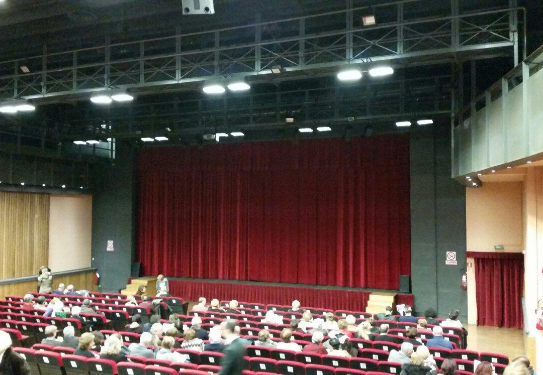 Teatro Giuditta Pasta景点图片