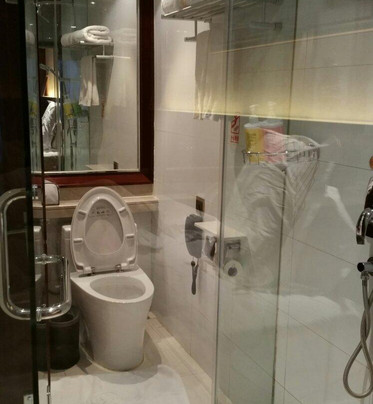 水邑皇家酒店主图