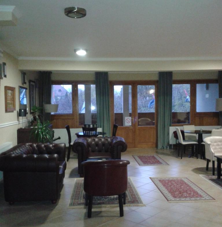 Garni Hotel Art主图