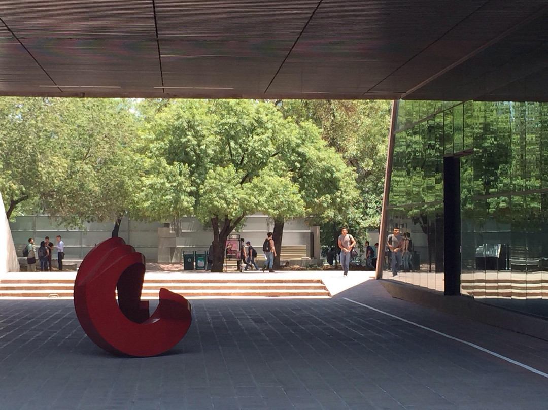 Instituto Tecnológico de Estudios Superiores de Monterrey (ITESM)景点图片