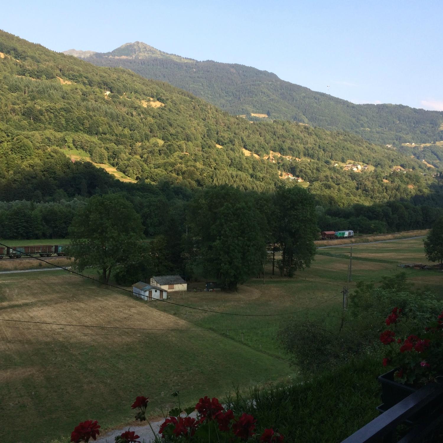 Chambres d'Hotes Les Pierres Taillees-餐饮