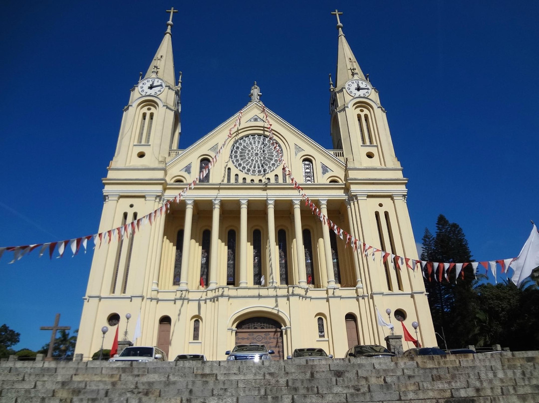 Igreja Matriz Sãoo Pedro Apostolo de Gaspar景点图片