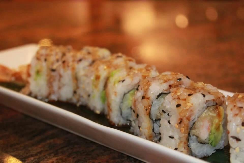 sushi salmone