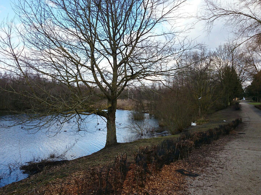 Parc d'Isle-Saint-Quentin City必去景点