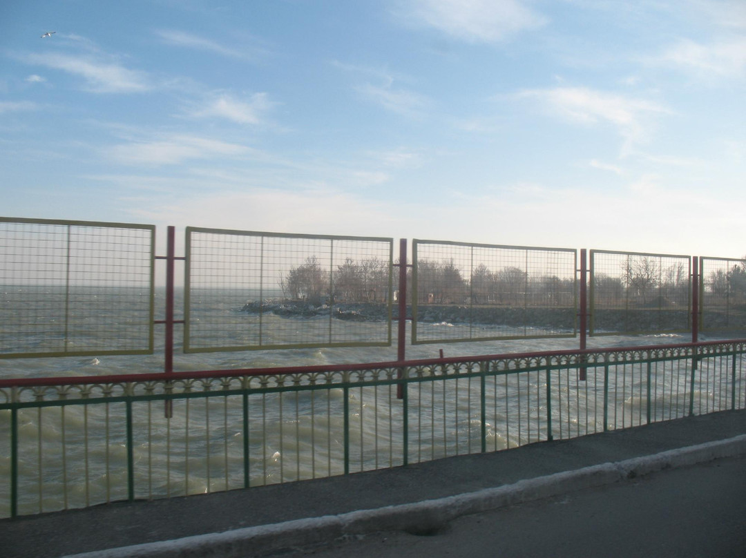 Kayrakkum Reservoir-苦盏必去景点