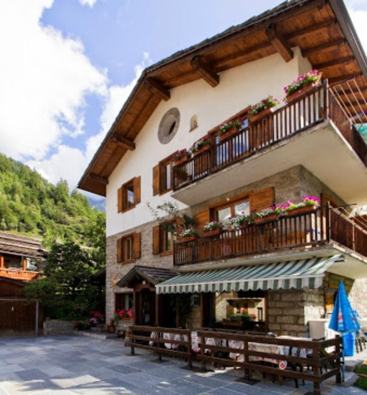 Entreves餐馆和美食-Restaurant Brasserie D'Entreves