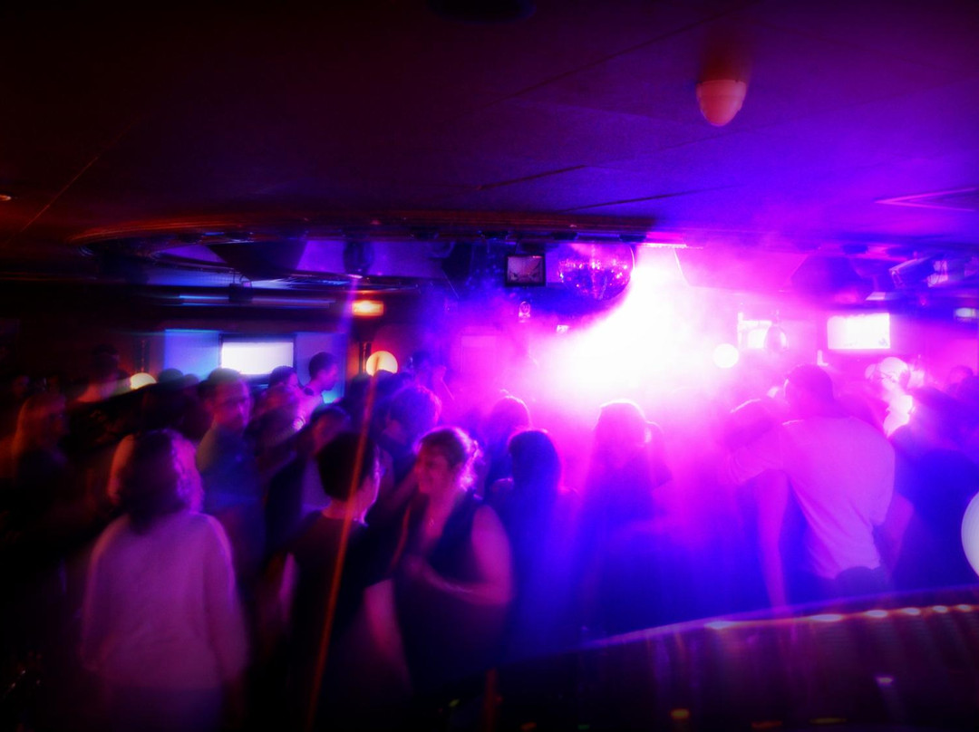 Club 1900-米卢斯必去景点