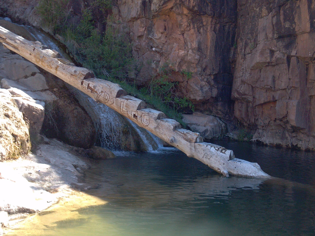 Ellison Creek Waterfall-Payson必去景点