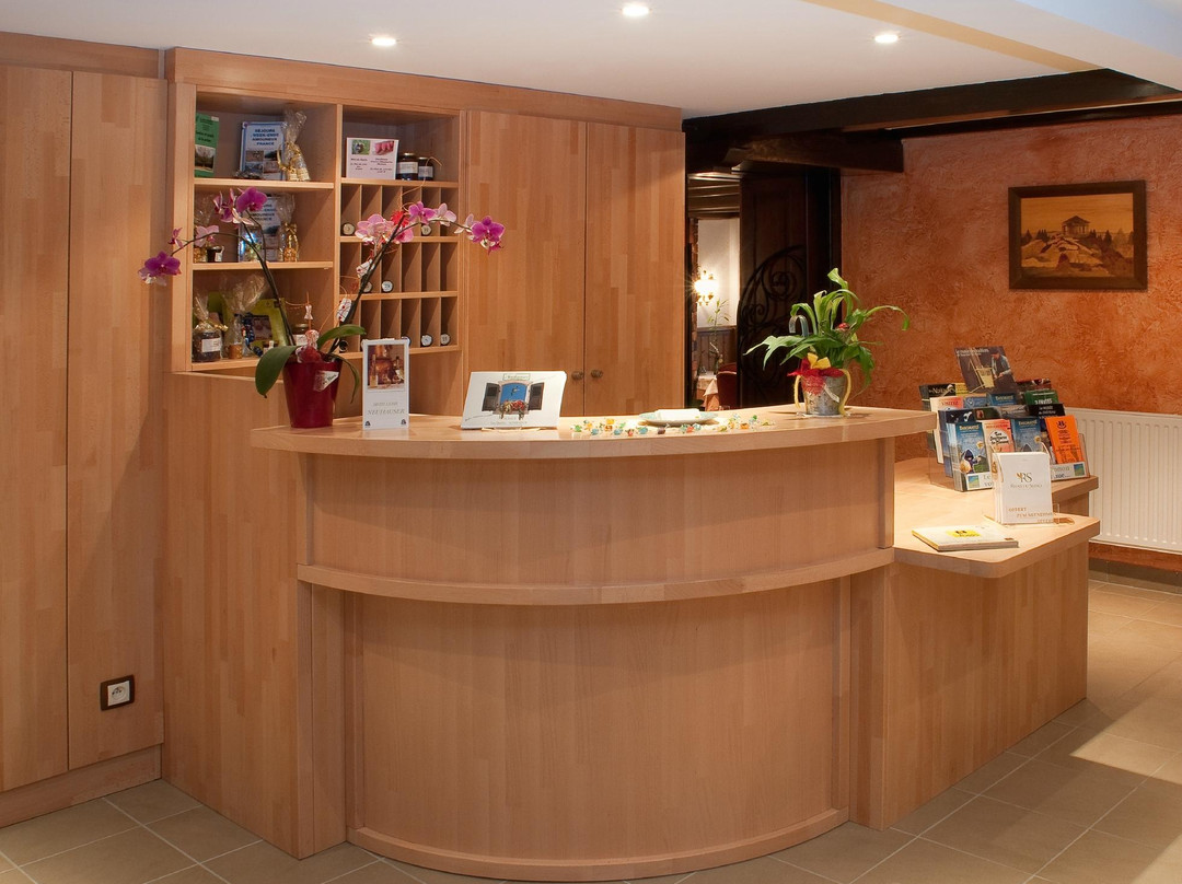 Belval酒店住宿-Hotel Restaurant Neuhauser