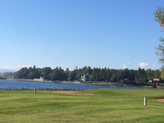 Bluff Point Golf Resort-Plattsburgh必去景点