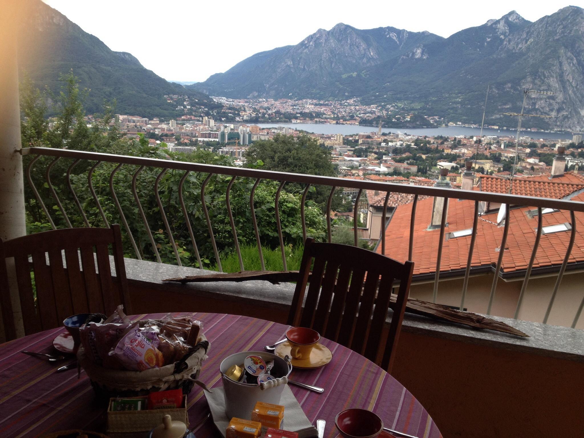 Sul Lago Dorato-客卧