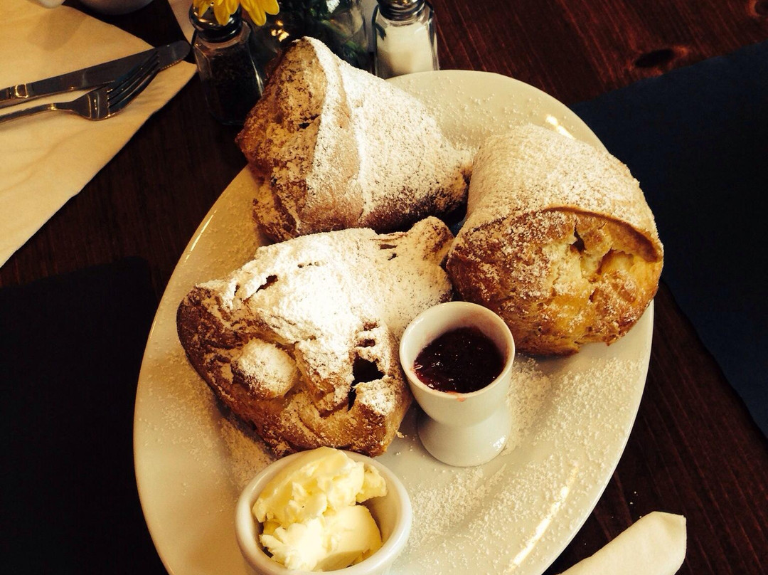 锡姆斯伯里餐馆和美食-Popover Cafe & Bakery