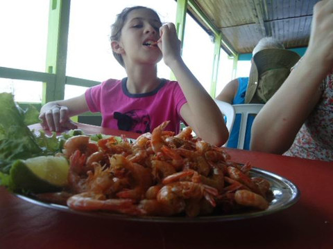 Pontal do Sul餐馆和美食-Restaurante E Petiscaria Peixitos