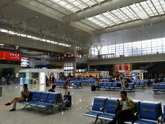 上海虹桥火车站-上海市必去景点