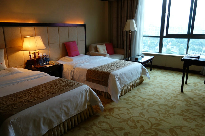 南宁三月花国际大酒店主图