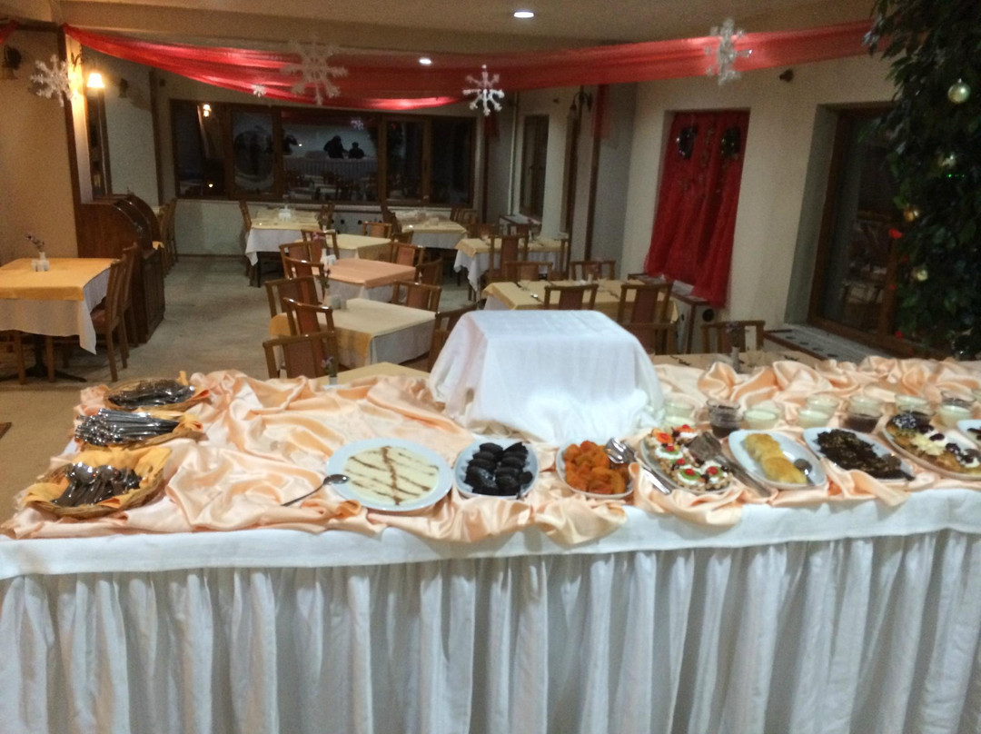 Ak Hotel