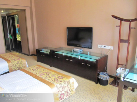 维海大酒店主图