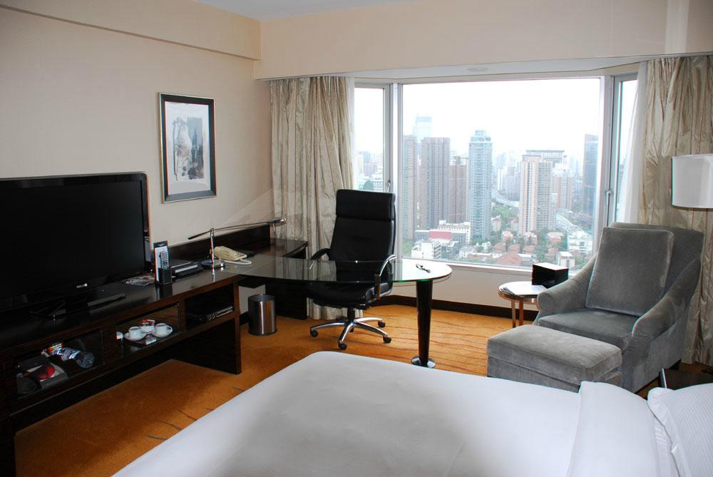 静安昆仑大酒店主图