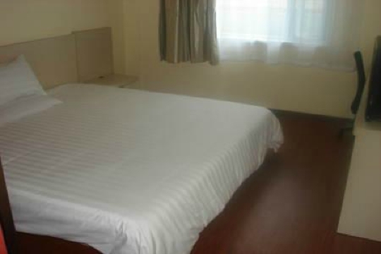 汉庭酒店（厦门文灶万象城店）-客卧