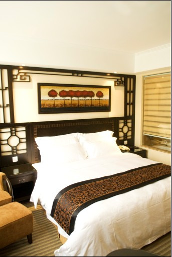 嘻牛·温州大酒店(贵阳喷水池地铁站店)主图