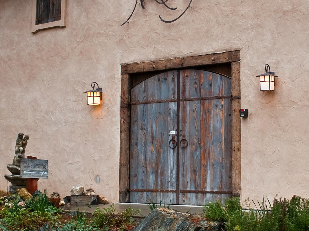 Narrow Gate Vineyards-普莱瑟维尔必去景点