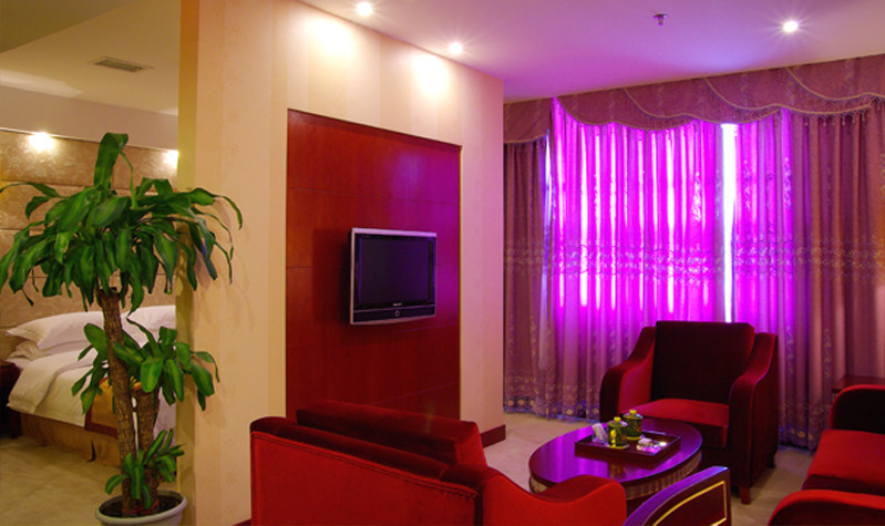 黄浦大酒店主图