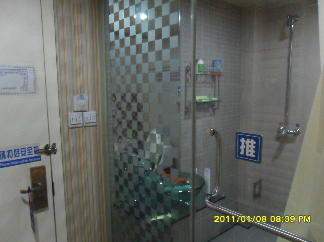 罗马假日商务酒店主图