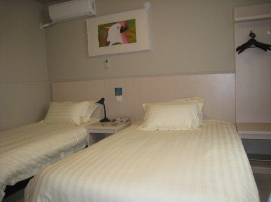 锦江之星酒店(上海奉贤宝龙环城东路地铁站店)主图