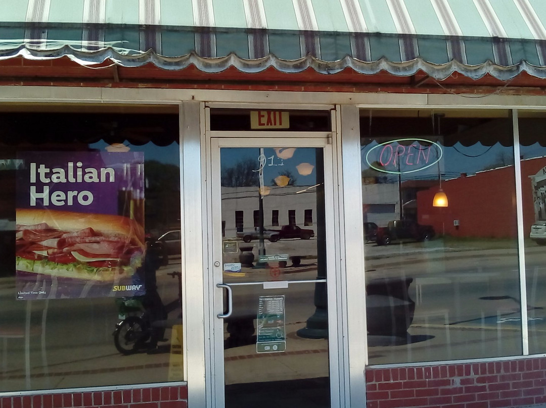 Paden餐馆和美食-Subway