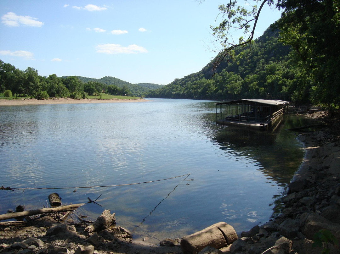 Jack's White River Fishing Resort