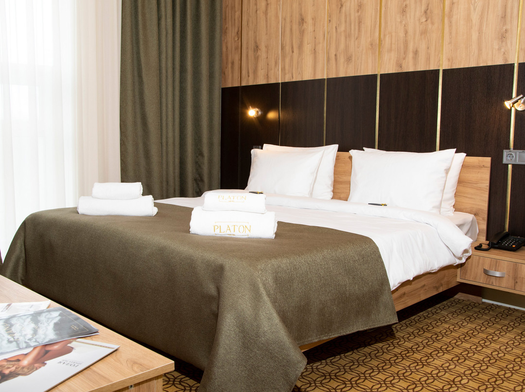 Platon Hotel