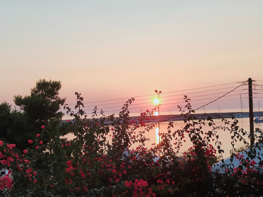 Kyparissia Beach Hotel主图