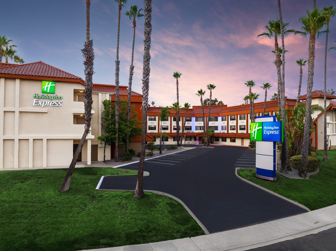 Holiday Inn Express La Mesa Near Sdsu By Ihg