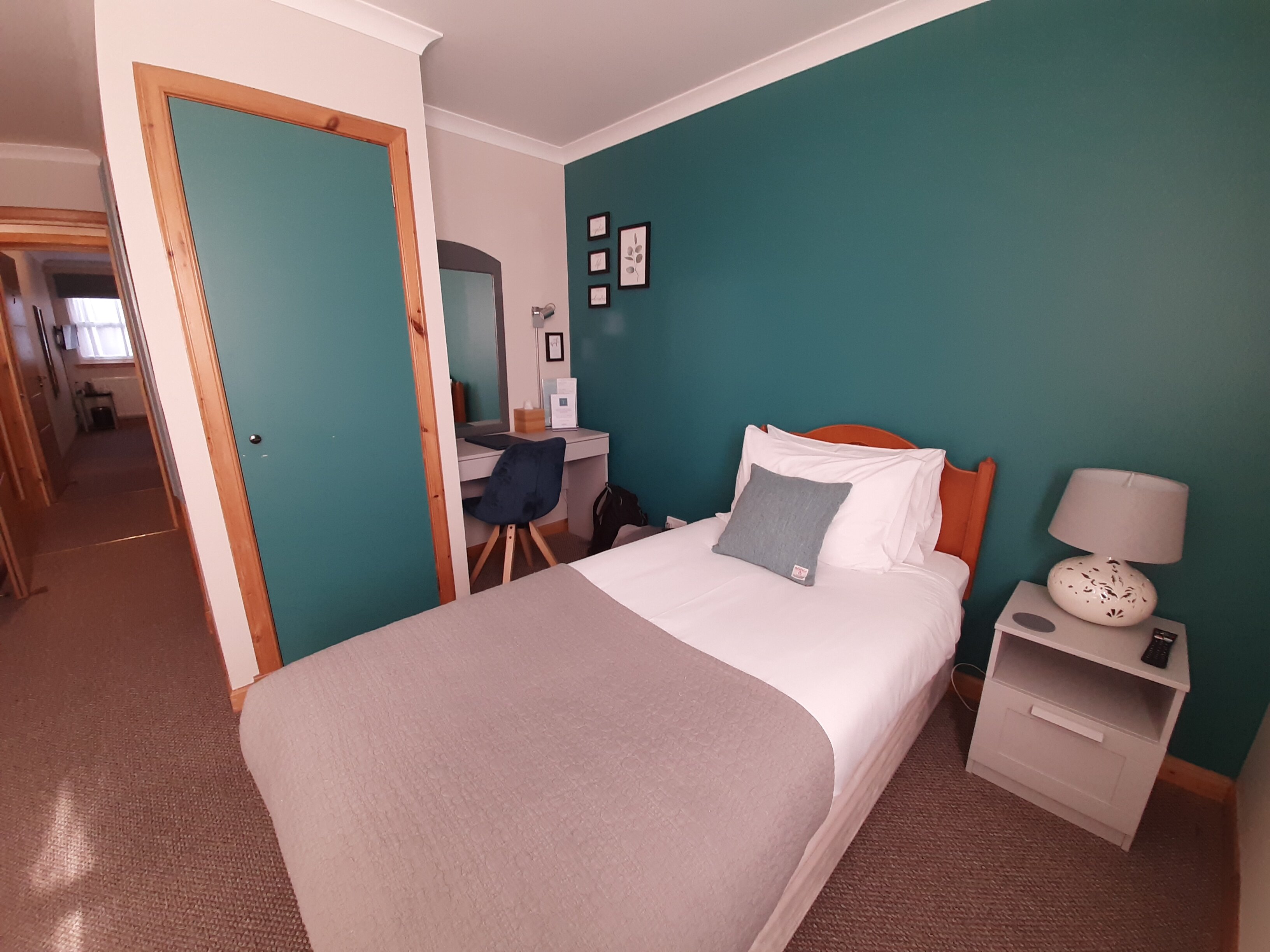 Temple View Hotel-客卧