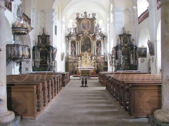 Church of St. Anthony of Padua (Kostel Sv. Antonina Paduanskeho)景点图片
