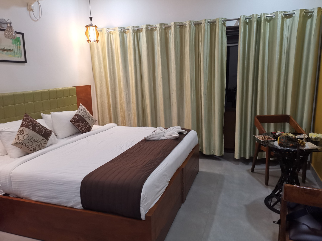 Mira's PMC Lakeshore Resort主图