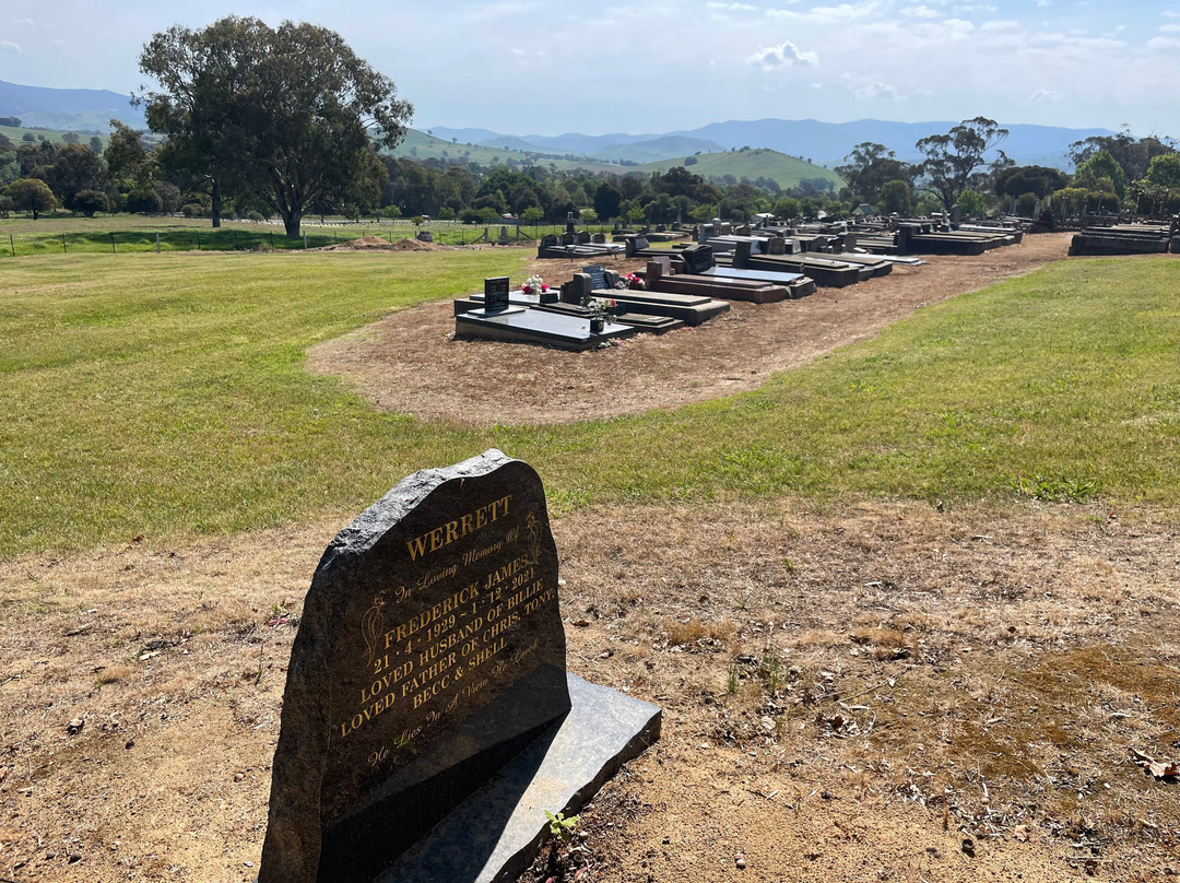 Corryong Cemetery-Corryong必去景点
