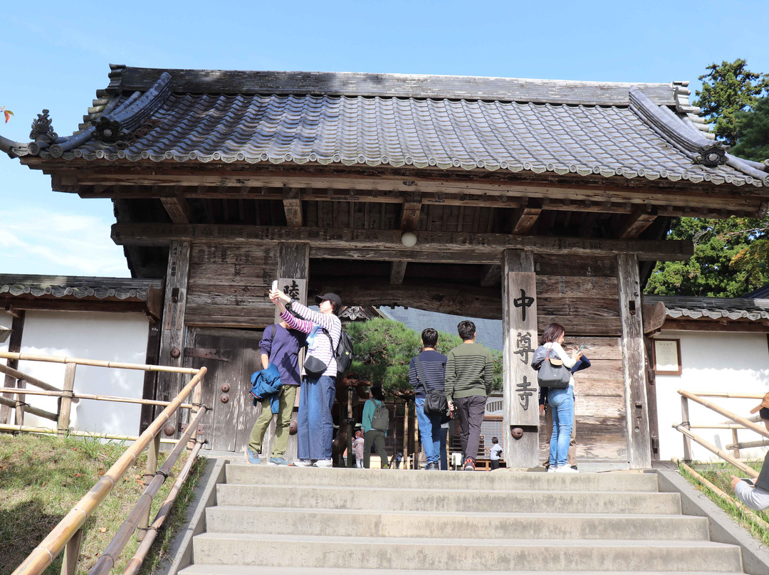 Chuson-ji Temple Hombo Omotemon Yakuimon景点图片