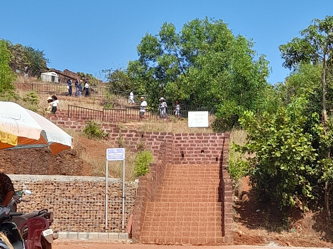 Chapora Fort景点图片