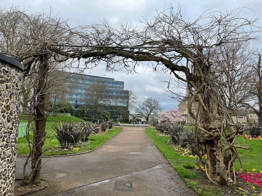 Forbury Gardens-雷丁必去景点