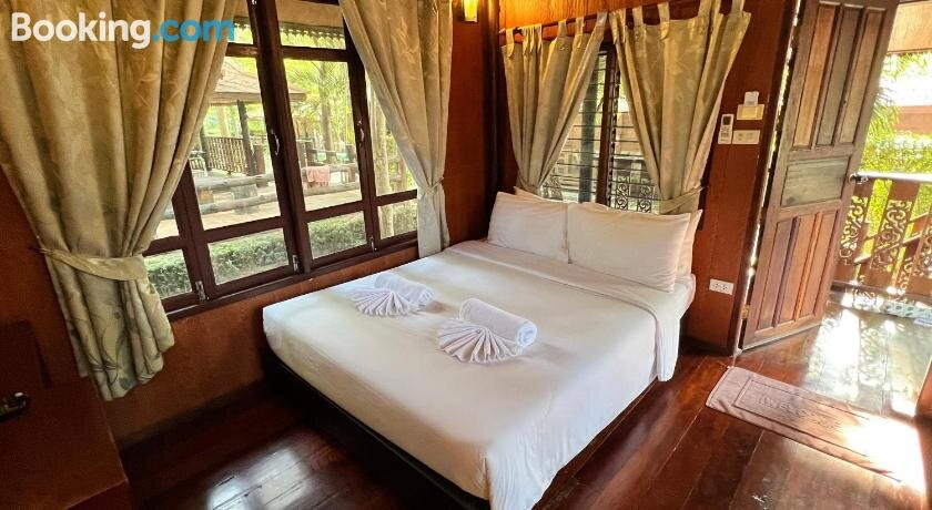 The Canal Garden Resort主图