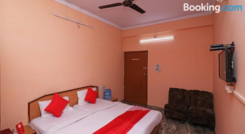 OYO 26791 Hotel Amar Palace主图