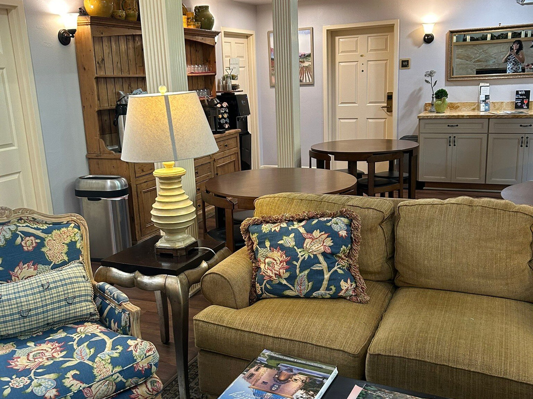 最佳西方榆树屋酒店主图